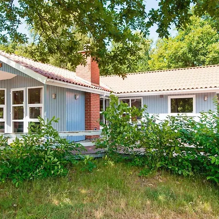 6 Person In Norre Nebel-by Traum