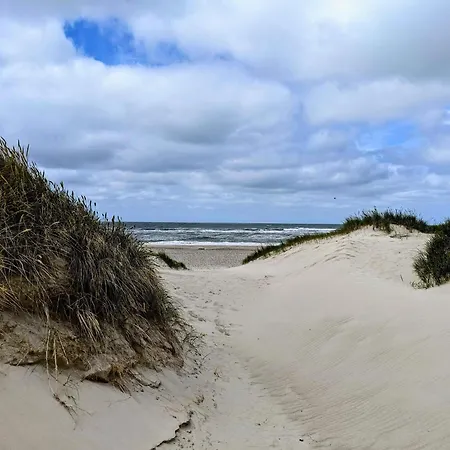 6 Person In Norre Nebel-by Traum